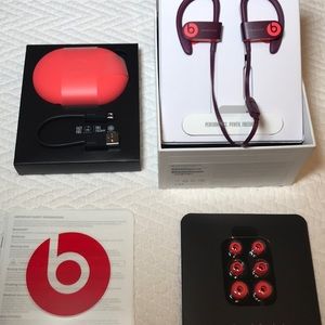 Power beats 3 Wireless from Apple